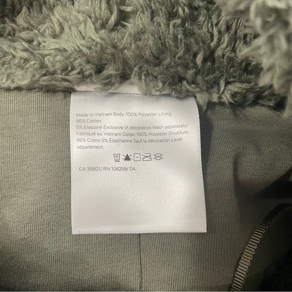 Lululemon Warm Restore Sherpa Pullover Fleece Army Green Size XS/Small - Picture 5 of 9